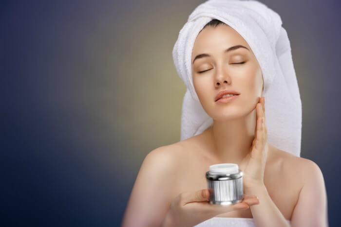 What Is Oil Cleansing?  (And Why I Love It!)