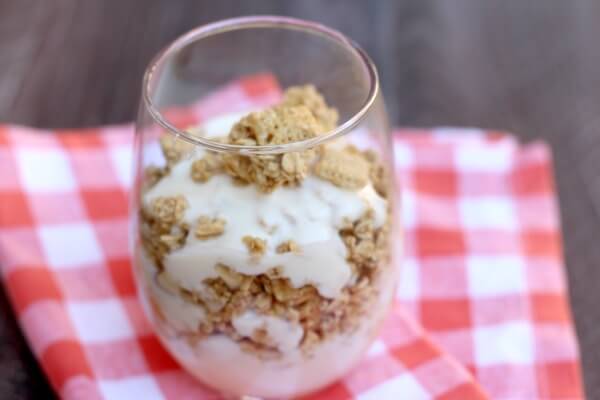 Homemade Vanilla Yogurt - This is seriously SO simple, there's no need to be scared!