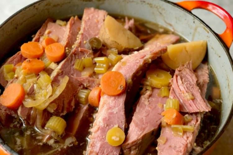 Paleo Corned Beef & Potatoes (for those who don't like cabbage!)